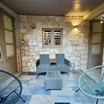 The Nest קטאניה